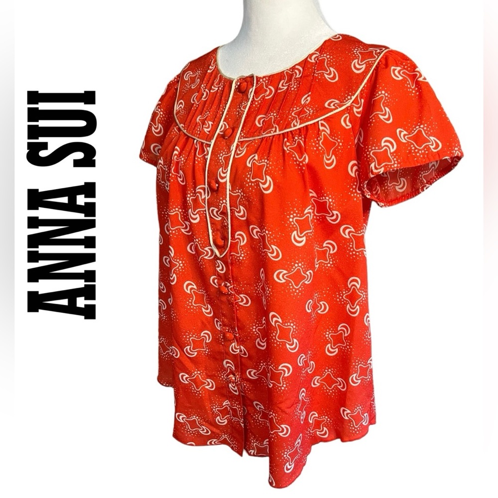 ANNA SUI for Target Red White Short Sleeve Blouse Size S Button-Up Top Fun Print